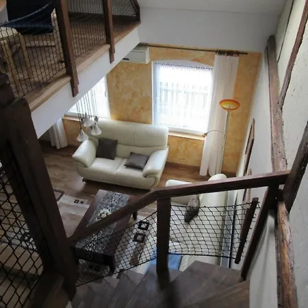 Gemutliches Ferienhaus In Mit Terrasse Und Grill Hébergement de vacances Musselmow