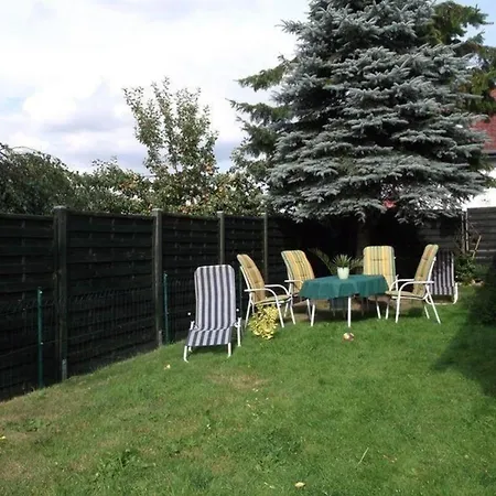 Gemutliches Ferienhaus In Mit Terrasse Und Grill *